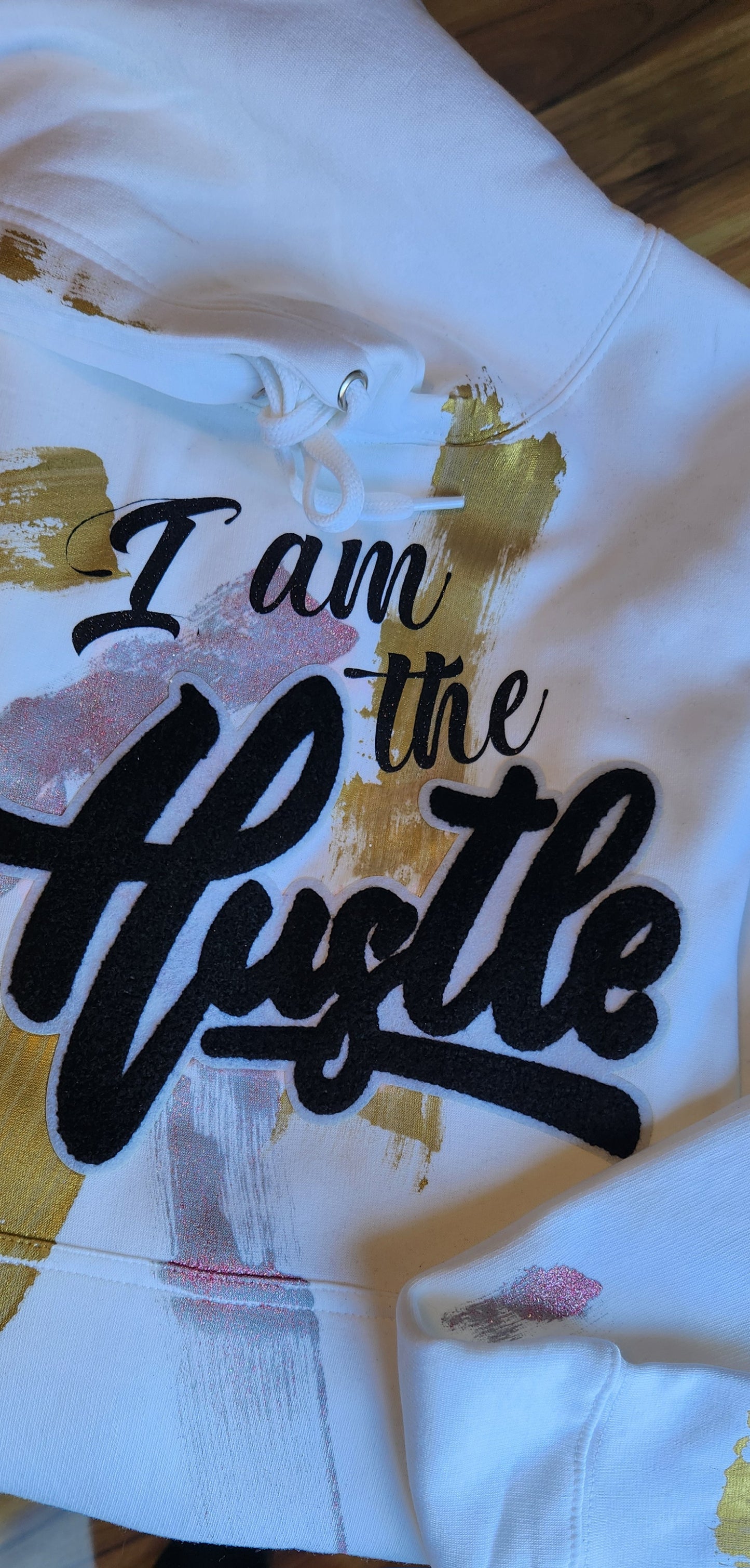 I AM THE Hustle